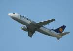 Lufthansa B 737-330 D-ABXP Fulda beim Start in Berlin-Tegel am ...