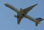United Airlines B 757-224 ...  Frank Maczkowicz 24.09.2011