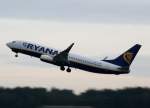 Ryanair, EI-EMF, Boeing 737-800 ...  Wolfgang Kleuser 09.10.2011