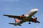 easyJet, G-EZAW, Airbus A319-111, ...  Henryk Konrad 09.10.2011