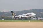 Fast nagelneuer A-380-841 (9V-SKM) ...  G�nter Malzacher 11.10.2011