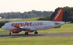 easyJet, G-EZTG, Airbus A320-214, ...  Henryk Konrad 13.10.2011