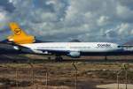 Condor DC-10-30 kurz vor ...  Frank Maczkowicz 24.10.2011
