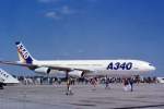 Airbus Industries A 340 ...  Frank Maczkowicz 26.10.2011