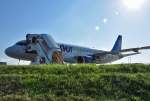 A 320-214 D-AICN der ...  Rolf Reinhardt 04.11.2011