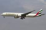 Emirates, A6-ECU, Boeing, B777-31H-ER, ...  Kurt Greul 07.11.2011
