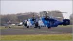 Zwei Hubschrauber der Avialift ...  Helmut Seger 12.11.2011