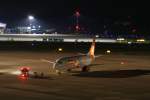 Sky Airlines Boeing 737-400 TC-SKE am 05.11.2011 am D�sseldorfer Flughafen ...