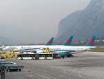 innsbruck-inn Die First Choice Airways war am 08.03.08 am Flughafen Kranebitten in Innsbruck gut vertreten.