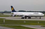 Lufthansa, D-AIGO, Airbus, A340-313, ...  Kurt Greul 17.11.2011