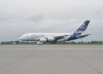 Hier der Airbus A380, ...  Alexander Borchardt 19.11.2011