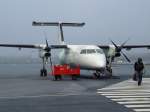 Eine Wideroe De Havilland Canada DHC-8-103 wartet am Morgen des ...