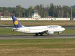 Lufthansa B 737-330 D-ABEO ...  Frank Maczkowicz 28.11.2011