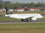 BMI A 320-232 G-MIDX beim Start in Berlin-Tegel am 25.09.2011 ...