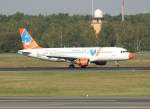 Windjet A 320-212 EI-DNP nach der Landung in Berlin-Tegel am ...