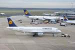 lufthansa a320 in dus am 11.12.11  ...