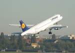 Lufthansa A 320-214 D-AIZC B�dingen beim Start in Berlin-Tegel am ...