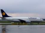 Lufthansa Die Plauen, eine Boeing 737-300 der Lufthansa, am 13.04.08 in Hamburg.