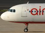 dusseldorf-dus Air Berlin, D-ABFN, Airbus A 320-200 (Bug/Nose), 13.11.2011, DUS-EDDL, D�sseldorf, Germany 