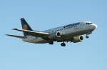 Lufthansa B 737-330 D-ABXO Schw�bisch Gm�nd kurz vor der Landung ...