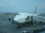 747 Eine Boing 747-400 der Singapore Airlines am Flughafen John F. Kennedy International. Nur noch kurze Zeit dann ist Boarding, P�nktlich um 20:05 und 21:05 ist Start mit SQ 25.