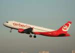 Air Berlin A 320-214 ...  Frank Maczkowicz 20.01.2012