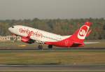 Air Berlin B 737-7K5 D-AHXG beim Start in Berlin-Tegel am ...