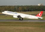 Turkish Airlines A 321-231 TC-JRU beim Start in Berlin-Tegel am ...