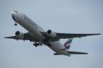 Boeing 777-300ER A6-EMO Start in D�sseldorf  ...