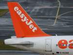 EasyJet, G-EZAO, Airbus, A ...  Wolfgang Kleuser 06.02.2012