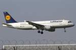 Lufthansa, D-AIZB, Airbus, A320-214, ...  Kurt Greul 08.02.2012