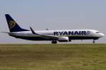 Ryanair, EI-EFC, Boeing, B737-8AS, ...  Kurt Greul 15.02.2012