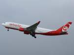 Air Berlin (ex LTU), ...  Wolfgang Kleuser 18.02.2012