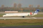 SAS Canadair Regjet CRJ900 OY-KFH beim Start in D�sseldorf am ...