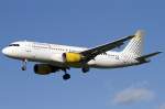 Vueling, EC-KBU, Airbus, A320-214, ...  Kurt Greul 23.02.2012