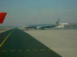 Boeing 777 der American Airlines in Frankfurt am 08.10.06.  ...