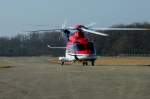 Agusta-Westland AW139, rollt am ...  rainer ullrich 01.03.2012