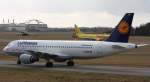 Lufthansa,D-AIQF,(c/n 216),Airbus A320-211,08.03.2012,HAM-EDDH,Hamburg,Germany  ...  Henryk Konrad 09.03.2012