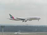 Emirates Boeing 777-21H(ER)mit der ...  Samir Stefan Fteimi 16.05.2008