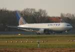 United Airlines B 767-224(ER) ...  Frank Maczkowicz 19.03.2012