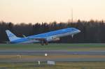 KLM Cityhopper Embraer ERJ-190 ...  Bj�rn-Marco Halmschlag 25.03.2012