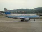 Der Finnair Retro-Jet A ...  Andreas Mack 08.04.2012