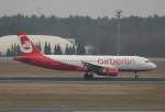 Air Berlin(Belair) A 320-214 ...  Frank Maczkowicz 11.04.2012