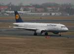 Lufthansa A 320-211 D-AIPS ...  Frank Maczkowicz 17.04.2012