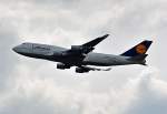 B 747-430M - D-ABTH ...  Rolf Reinhardt 18.04.2012