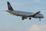 Lufthansa A ...  Frank Maczkowicz 04.05.2012