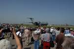 ILA Das Vergn�gen auf der ILA 2008 war zweigeteilt. Gl�hende Hitze, �ber 30 Grad, daf�r aber bestes Fotowetter. Im Bild eine McDonnel Douglas C-17A der US Luftwaffe. Die Maschine wurde anl��lich des 50. Jahrestags der Berliner Luftbr�cke am 14.Mai 1998 auf dem Flughafen Tempelhof auf den Namen 'Spirit of Berlin' getauft. Die C-17A hat eine max. Zuladung von 77,5 Tonnen. Das max. Startgewicht betr�gt 265 Tonnen. Foto: ILA 2008, 30.05.2008 