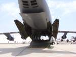 berlin-schonefeld-sxf Gro�es Flugzeug, gro�er Laderaum. Die C5 Galaxy, ILA 2008.