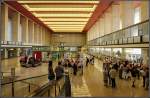 berlin-tempelhof-thf Blick durch die Abflug-/Ankunfthalle. Foto: 07.06.2008