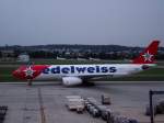 Airbus A 330 HB-IQZ ...  Lukas Buchmeier 24.07.2008